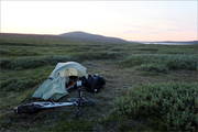 Kurz vor dem See Sænautavatn verbringe ich die zweite wilde Nacht im Zelt, diesmal mit deutlich mehr Luft- und Bodenfeuchtigeit.
