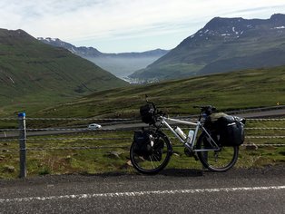 Mit neue Bremsen auf Island