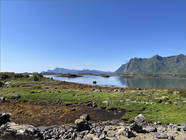 An der Südküste werde ich dann wie erwartet mit tollen An- und Aussichten belohnt, und das bei weiterhin bestem Wetter.